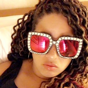 Meet your Posher, Kimberly